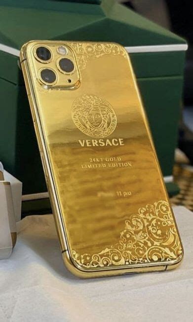 iphone 11 versace gold|Amazon.com: Versace Iphone Case.